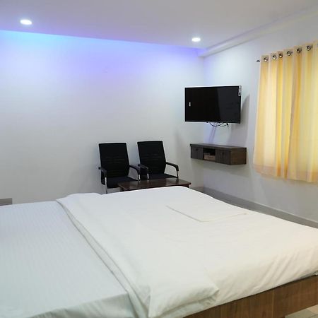 Hotel 5 Star Grand- Premium Shamshabad Exterior foto